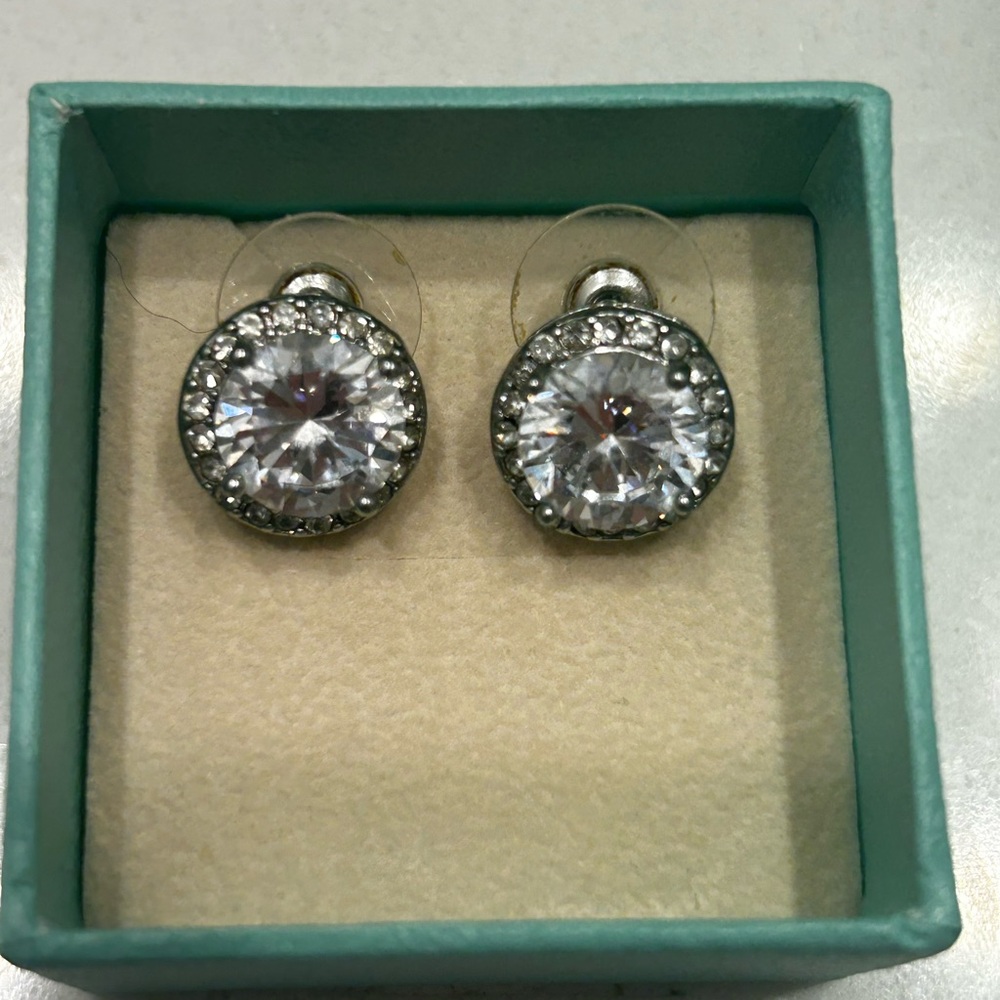 Stud Earrings $10